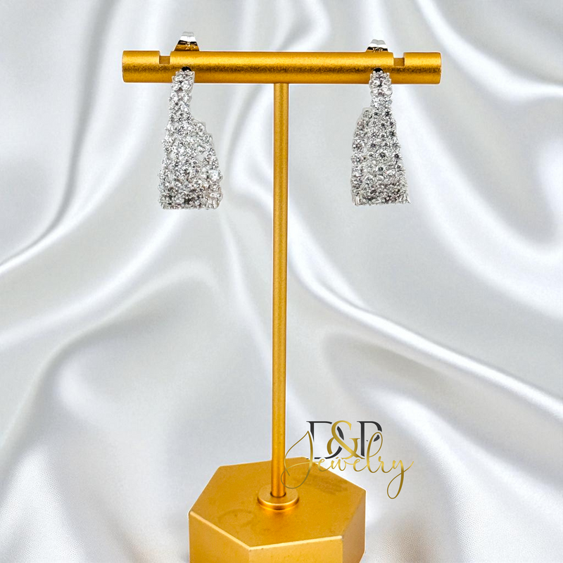 SILVER BLING DESIGN HOOP EARRING HP834