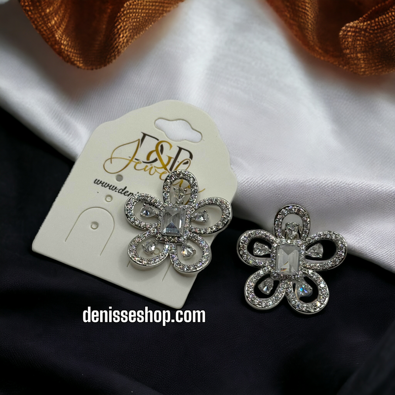 SILVER FLOWER EARRINGS E455