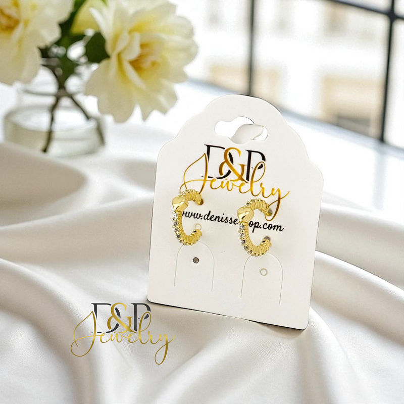 14K SMALL HEART HOOP HP721