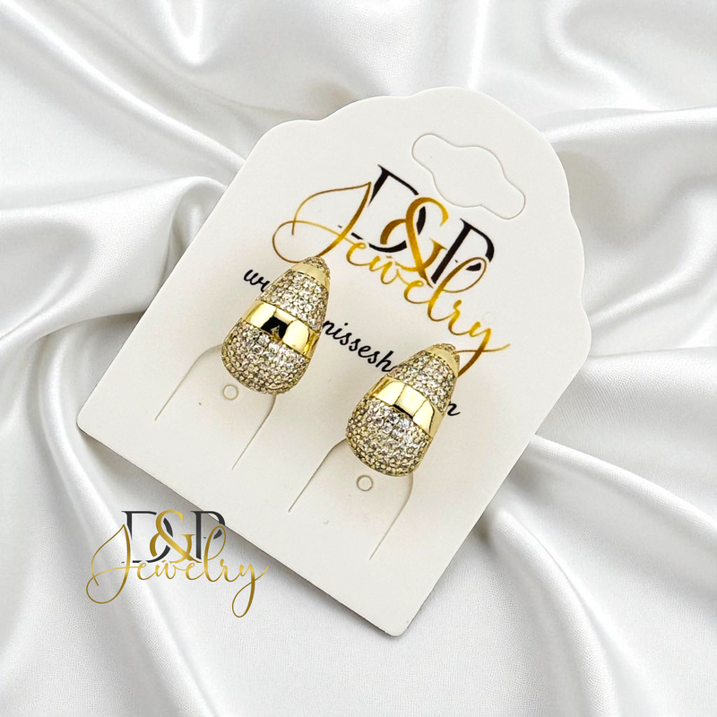 14K GOLD/ DROP SHAPE FANCY HUGGIE EARRING E994