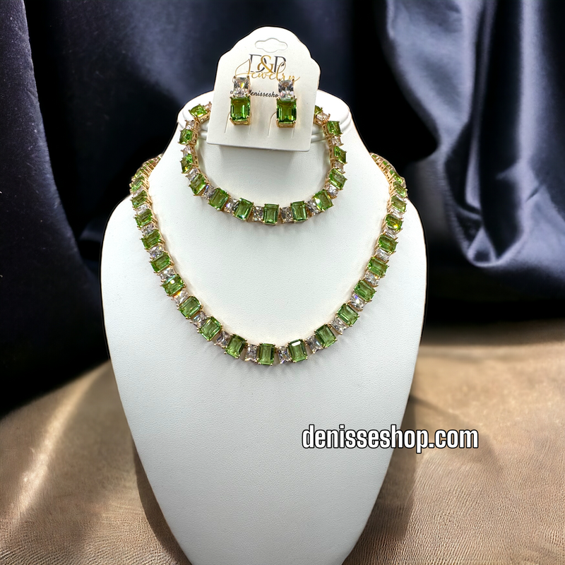 14K GREEN NECKLACE SET C1196