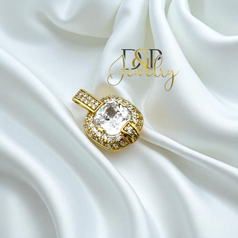 14K GOLD/WHITE STONE PENDANT P897