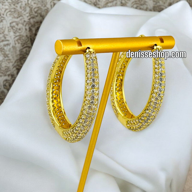 14K GOLD /WHITE STONE FASHION  HOOP EARRING HP497