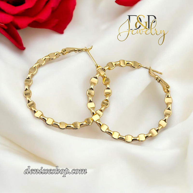 14K SPECIAL DESIGN MEDIUM GOLD HOOPS HP626