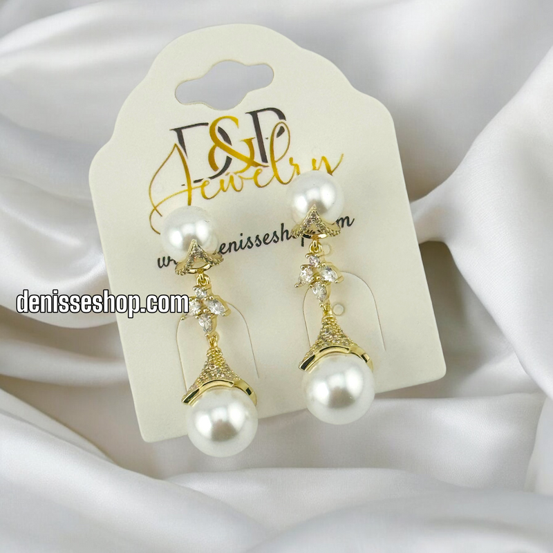 14K WHITE PEARL  EARRING E639