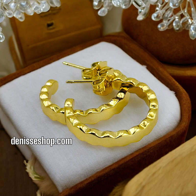 14K GOLD HOOPS HP402