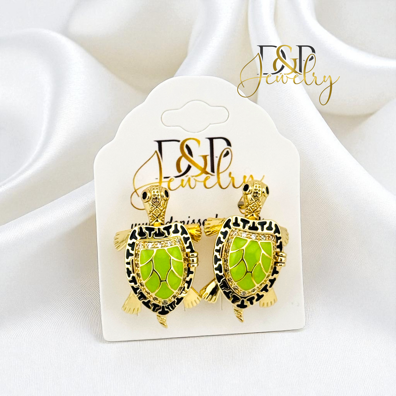 14K TURTLE EARRING E978