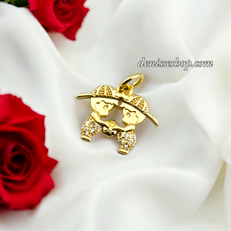 14K GIRL AND BOY PENDANT P670