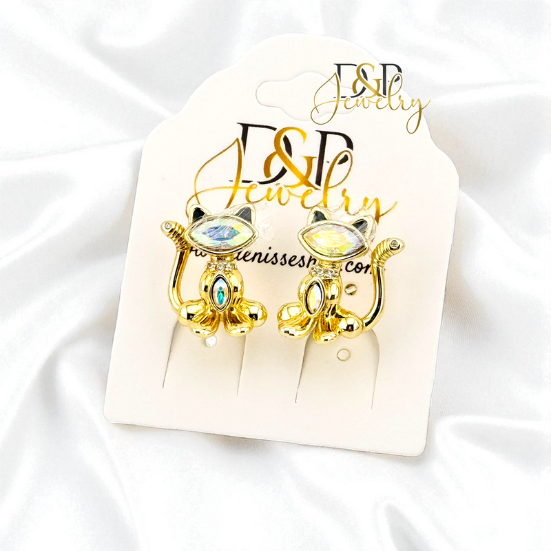 14K CAT HUGGIE EARRING E1043