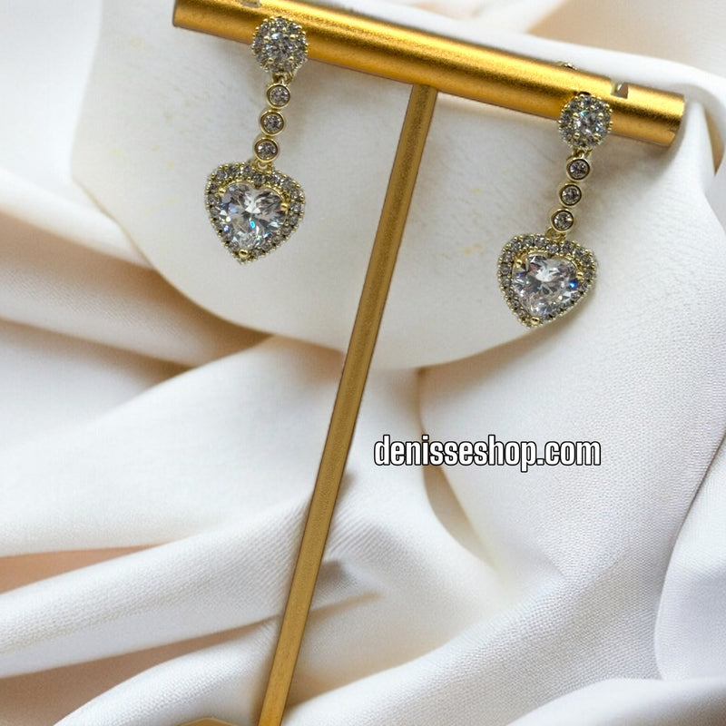 14K WHITE STONE HEART EARRINGS E349