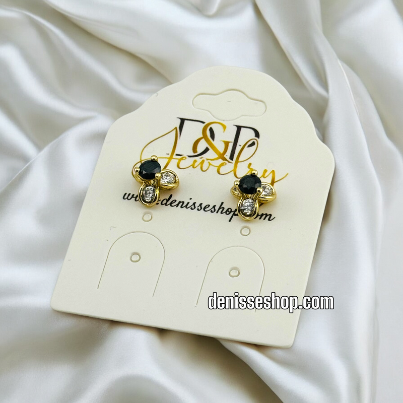 14K BLACK EARRING E585