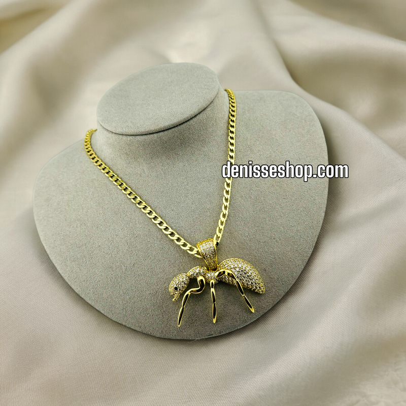 14K ANT PENDANT P371