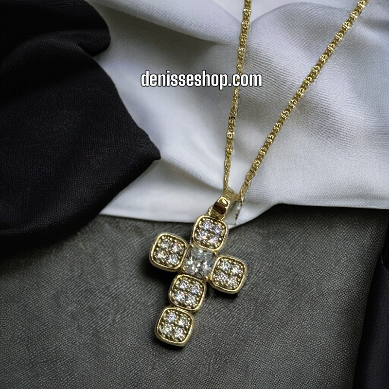 14K WHITE CROSS PENDANT P310