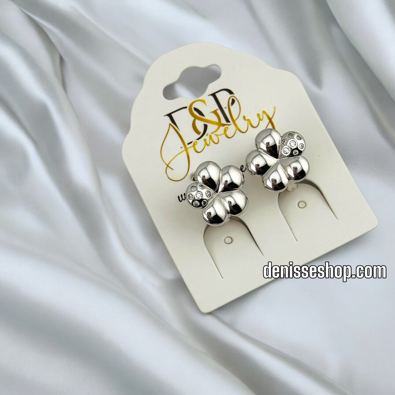 SILVER FLOWER STUD EARRING E798