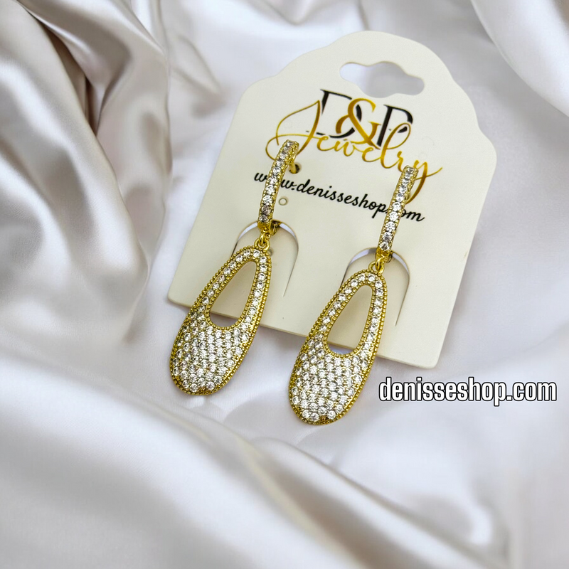 14K WOMAN/ BALLERINA NECKLACE SET N160