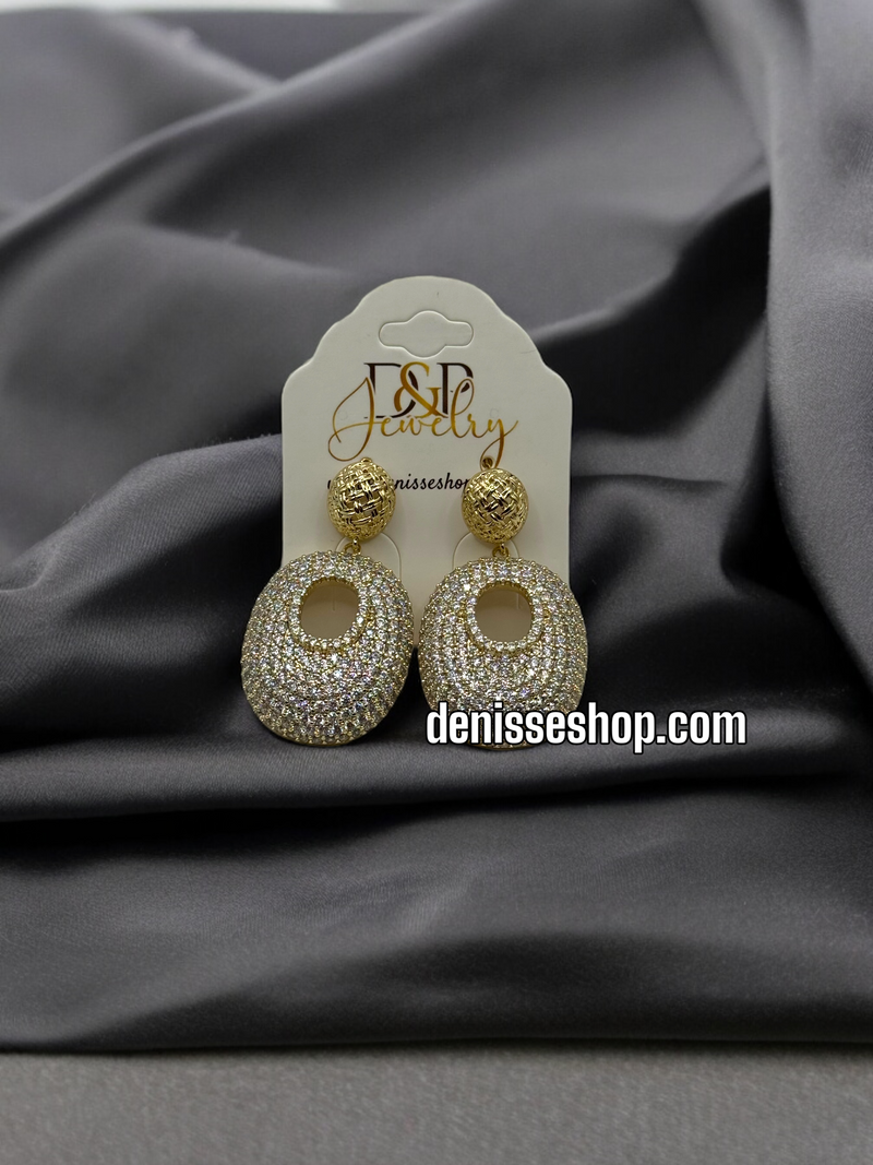 14K WHITE STONE EARRINGS E483