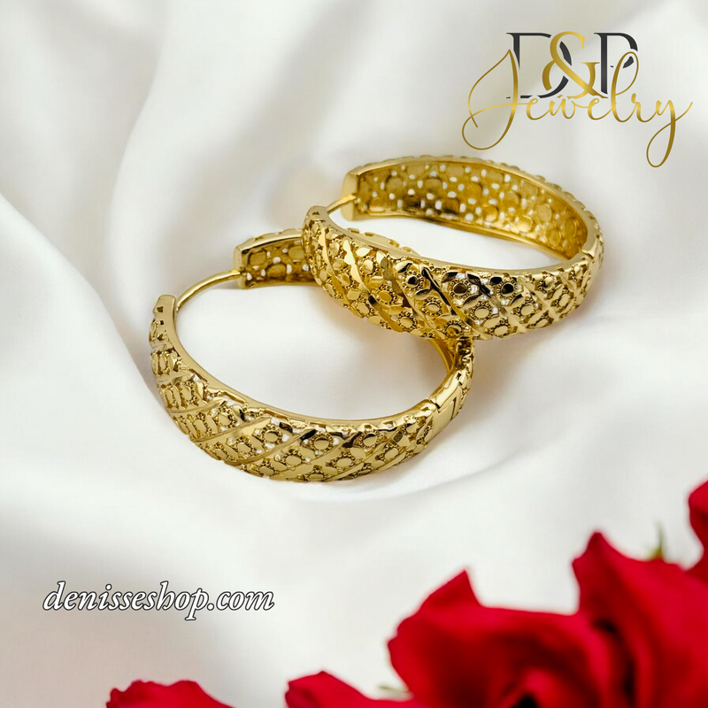 14K FASHION  DESIGN GOLD HOOPS HP634