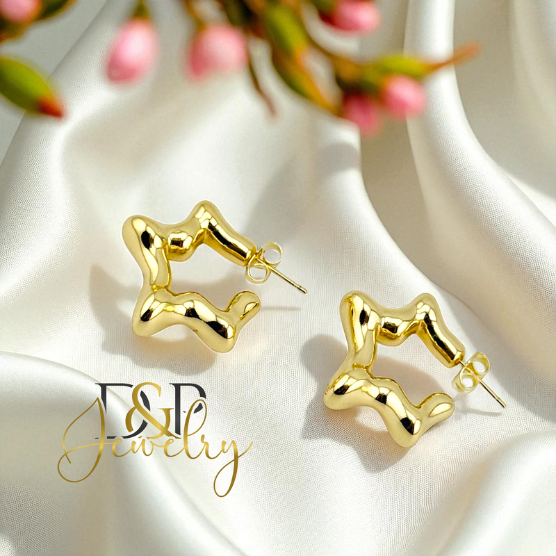 14K GOLD STAR EARRING E918