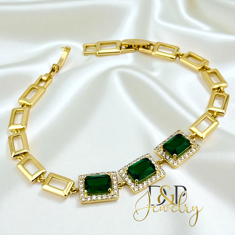 14 GREEN STONE BRACELET BR838