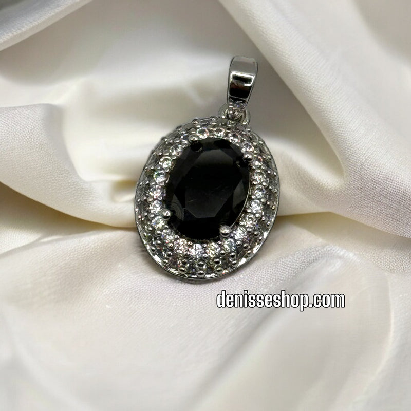 SILVER BLACK STONE PENDANT P226 (Chain not included)