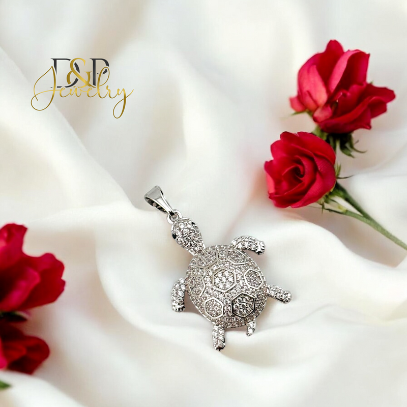 SILVER TURTLE PENDANT P794