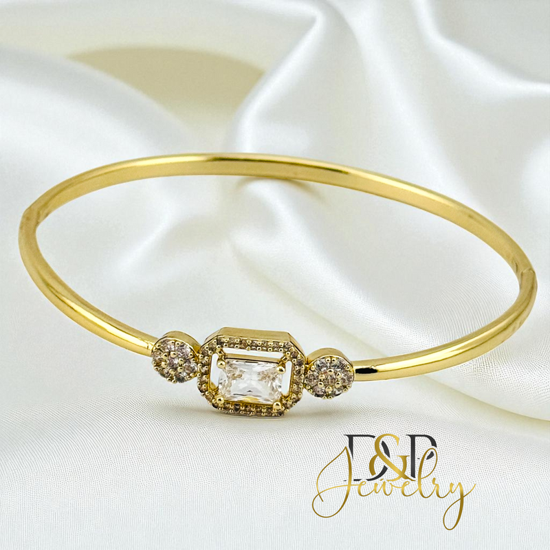 14 WHITE STONE BANGLE BR840