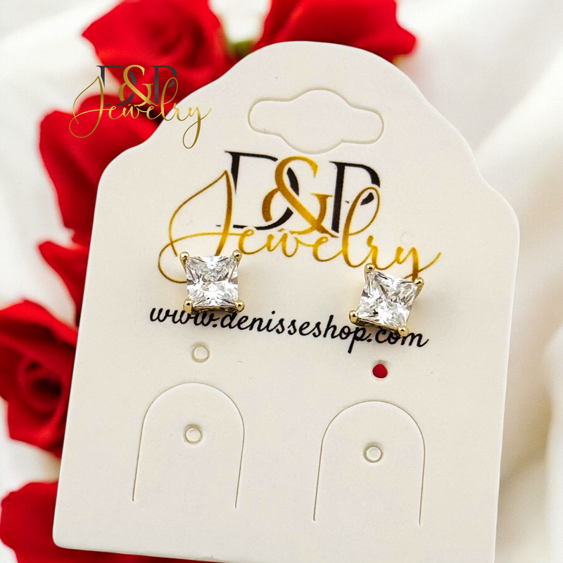 14K SQUARE WHITE STONE EARRING E889