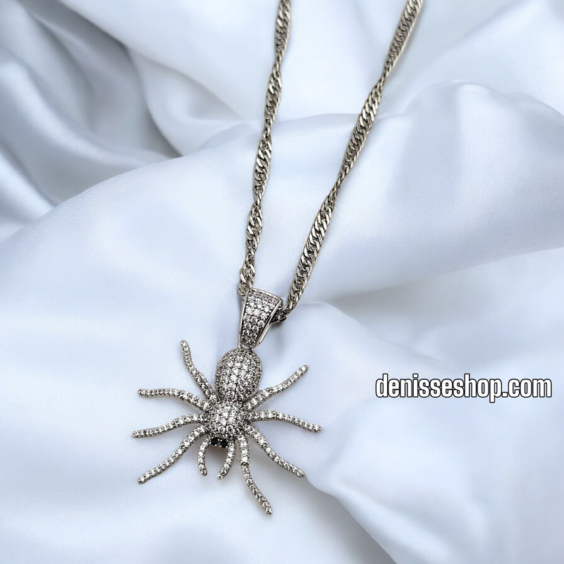 SILVER WOMAN SPIDER PENDANT P643