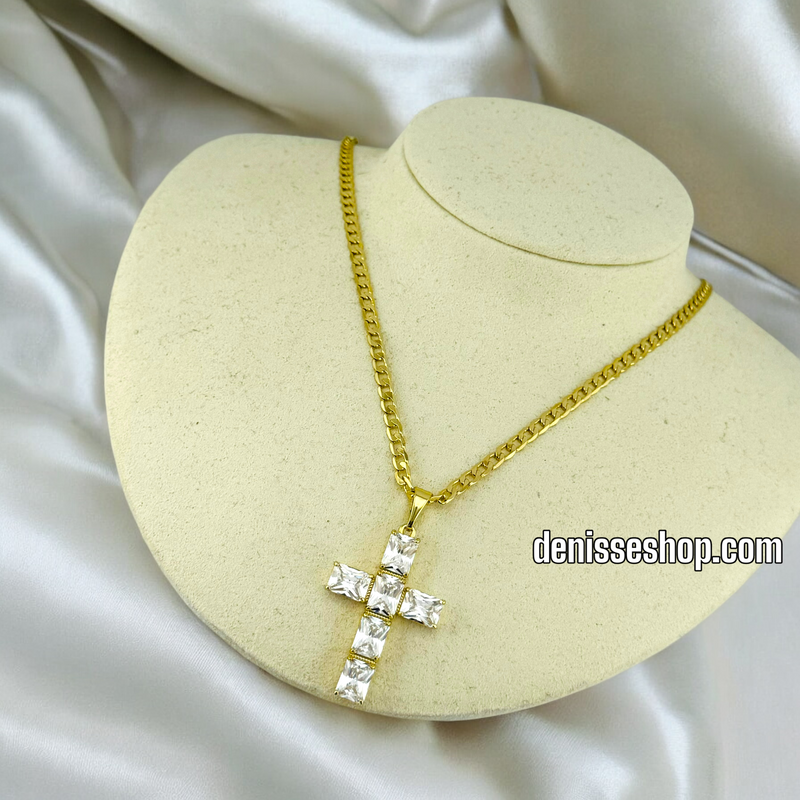 14K / WHITE STONE CROSS PENDANT P547