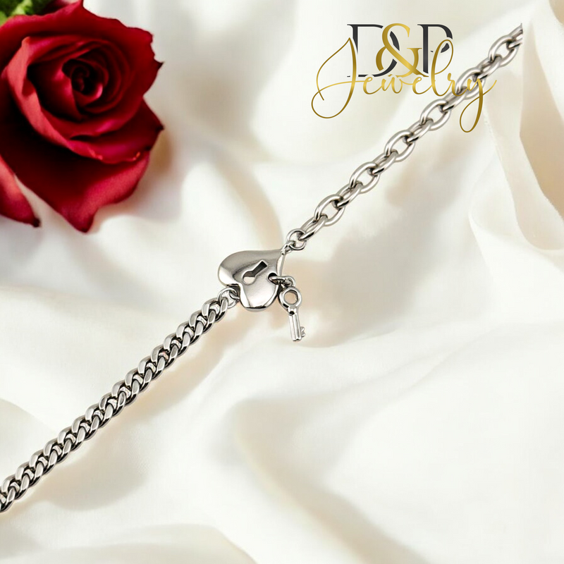 SILVER LOCK HEART BRACELET BR728