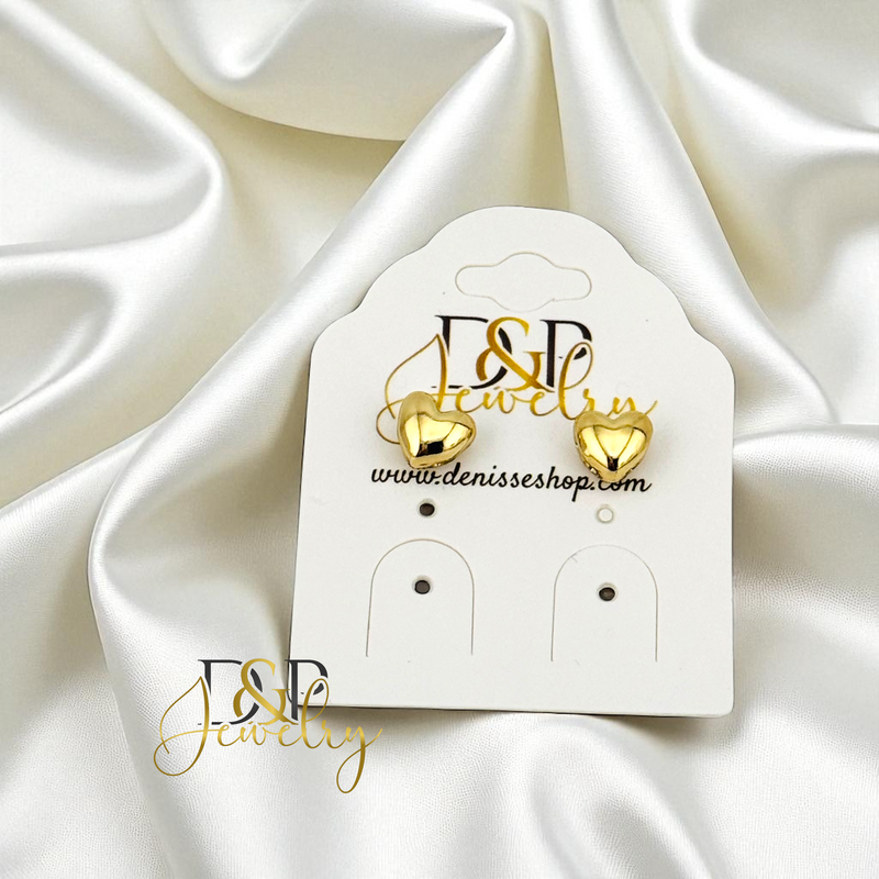 14K TINY HEART WHITE EARRING E897