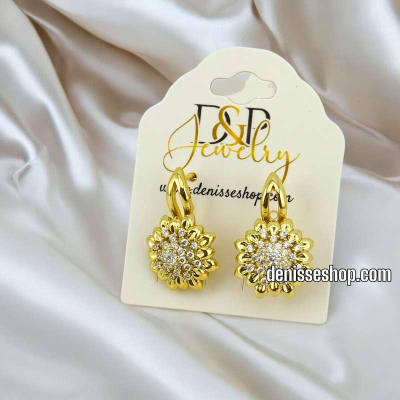 14K FASHION WHITE STONE HUGGIES EARRING E665