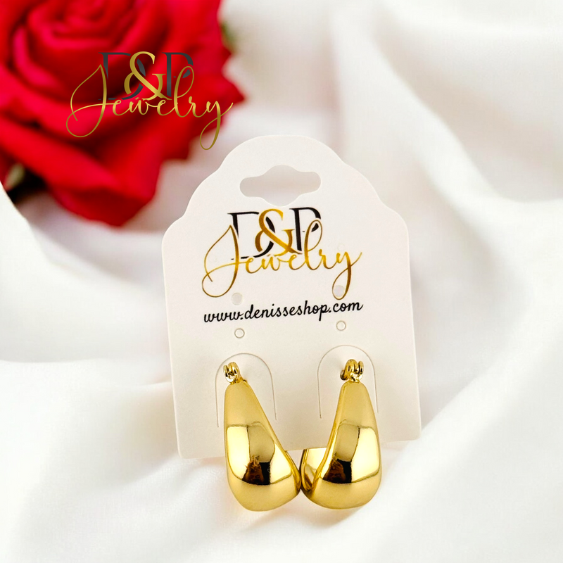 14K MEDIUM OVAL GOLD HOOP HP707