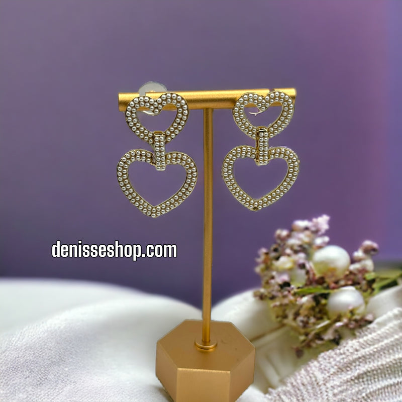 14K Pearl Heart Earrings E310