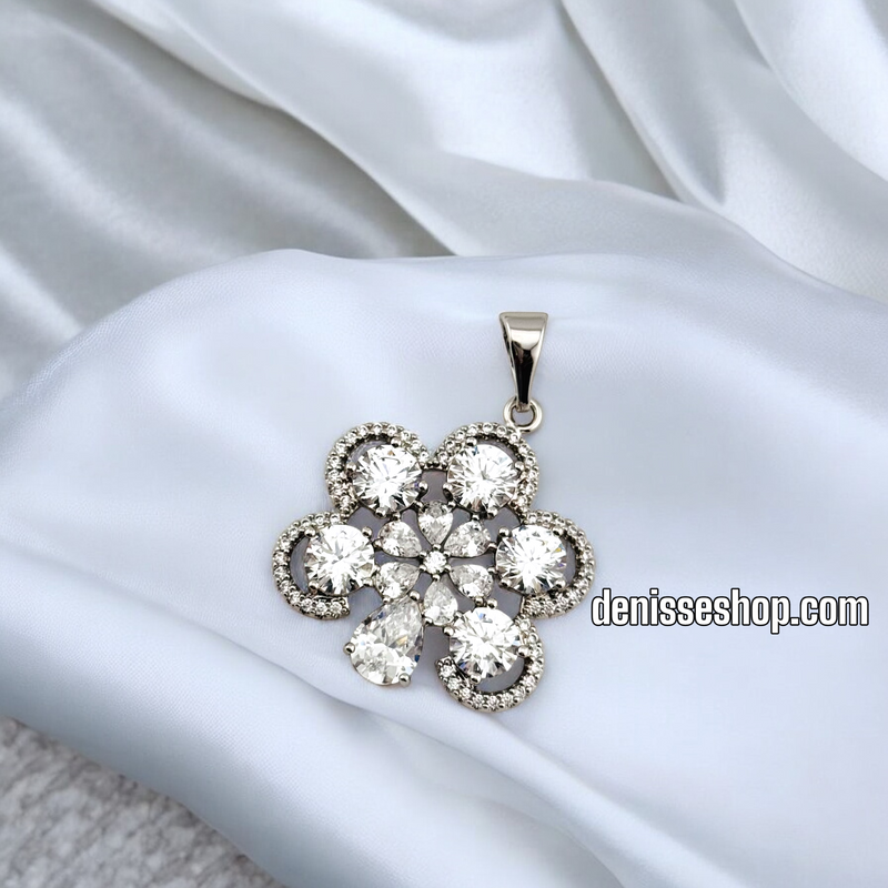 SILVER WOMAN FLOWER PENDANT P644