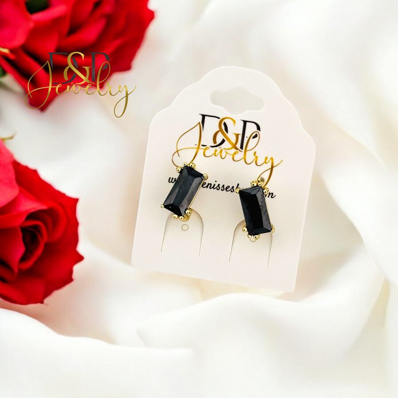 14K ELEGANT BLACK EARRING E854