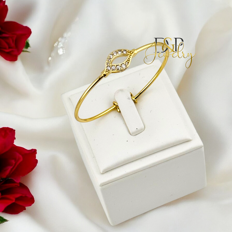 14K GIRL BANGLE BRACELET BR725