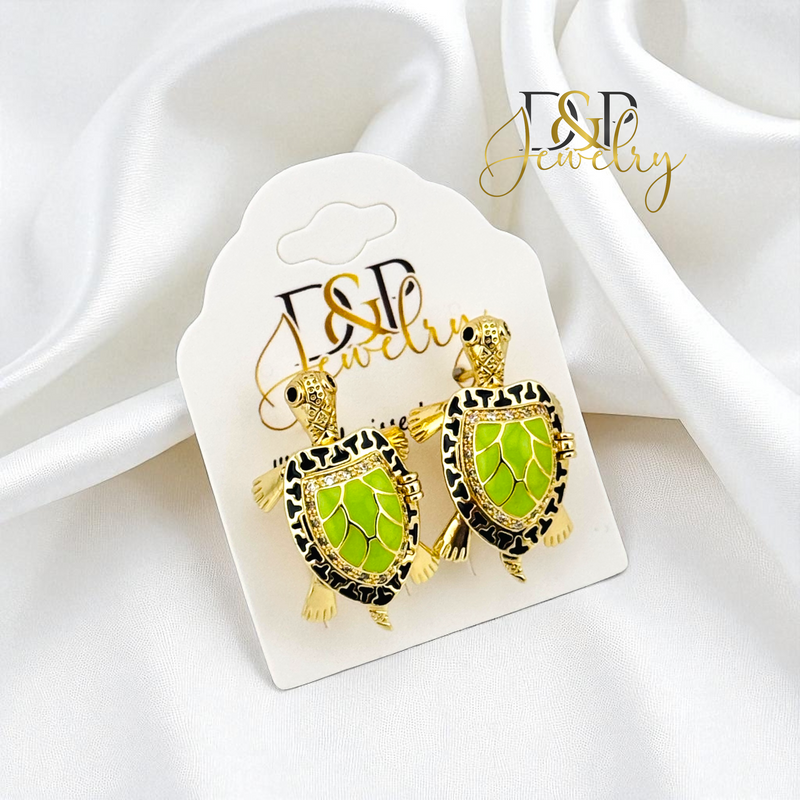 14K TURTLE EARRING E978