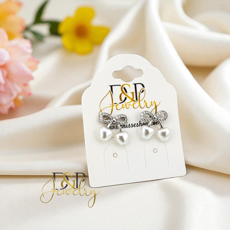 14K SILVER AND WHITE SMALL EARRING E900