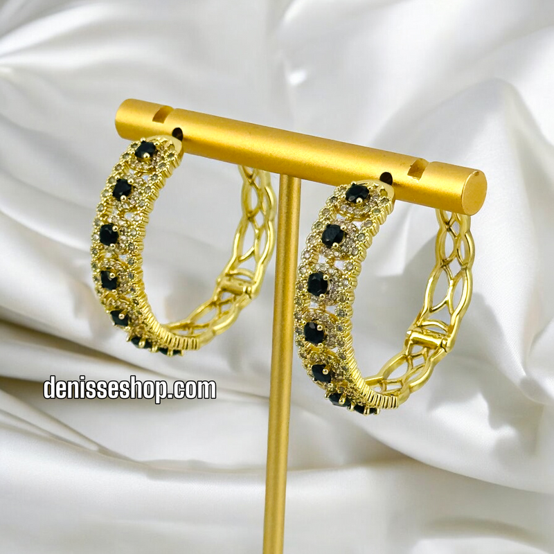 14K BLACK STONE HOOPS HP470