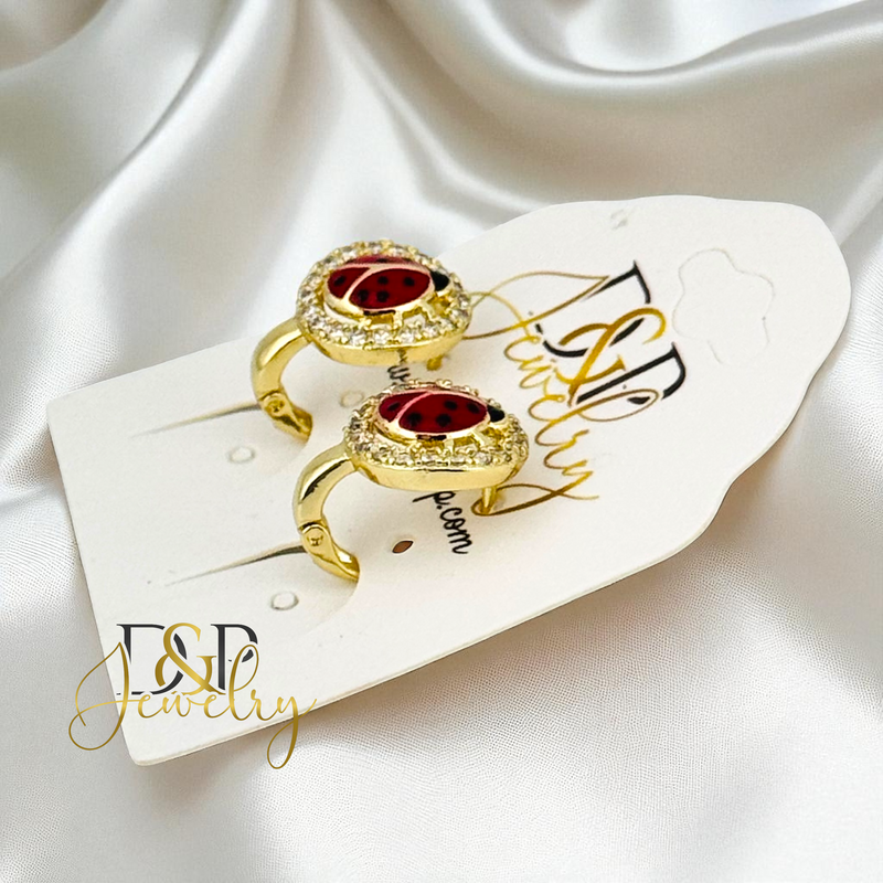 14K LADYBUG HUGGIE EARRING E939