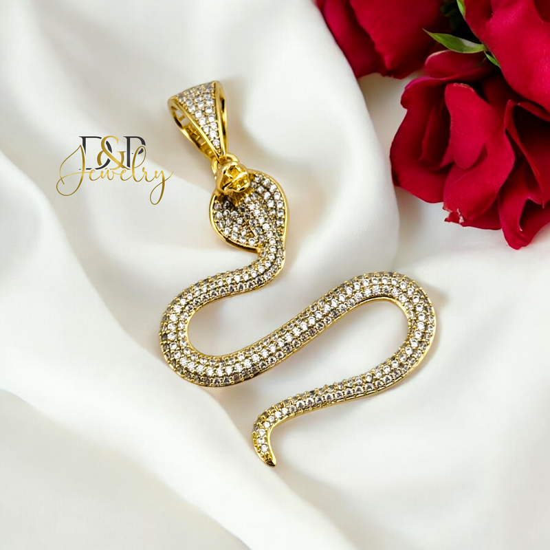 14K BIG COBRA SNAKE PENDANT P769