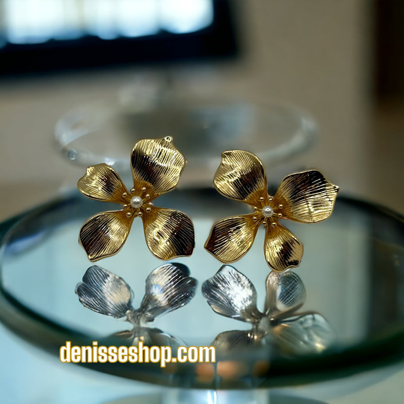 14K Flower Earrings E260