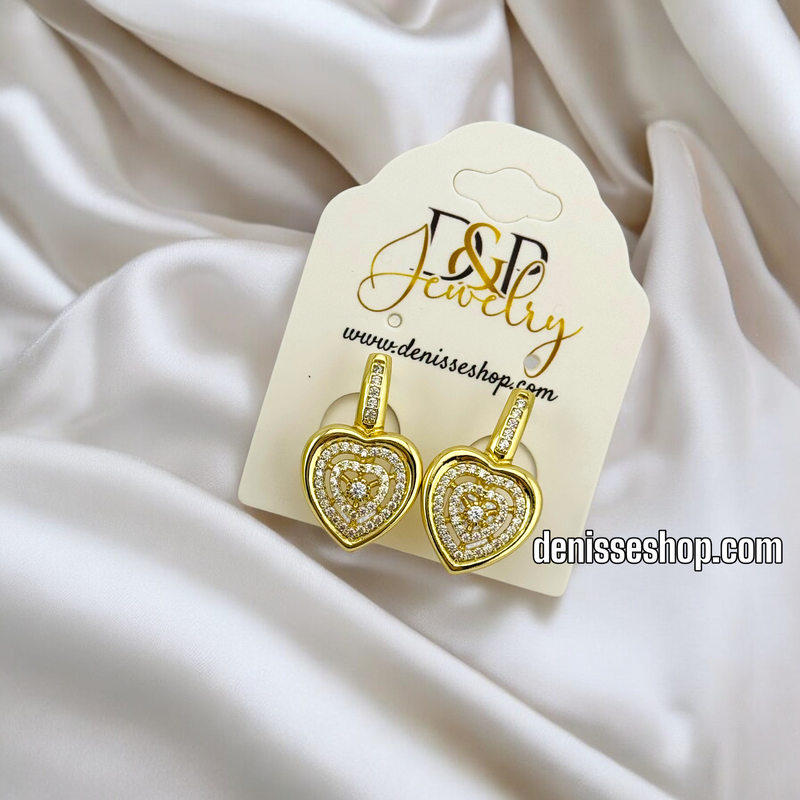 14K / HEART HUGGIE EARRING E754