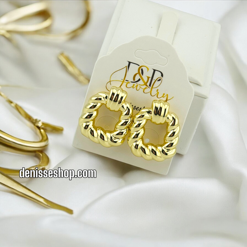 14K GOLD  EARRING E629