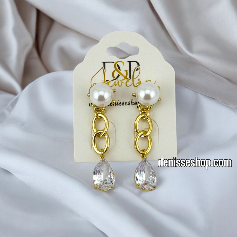 14K WHITE STONE SMALLSAFETY PIN EARRING E723