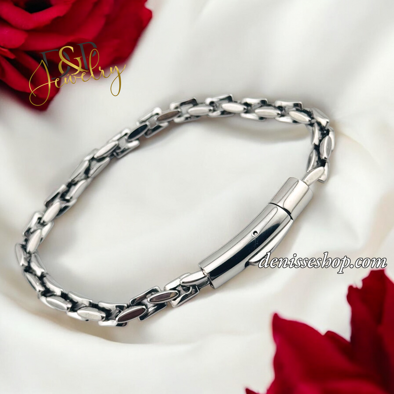 SPECIAL DESIGN SILVER BRACELET 8&