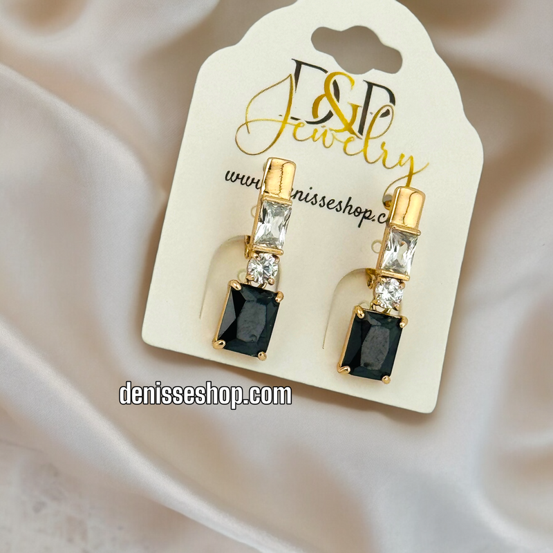 18K BLACK STONE EARRINGS E545