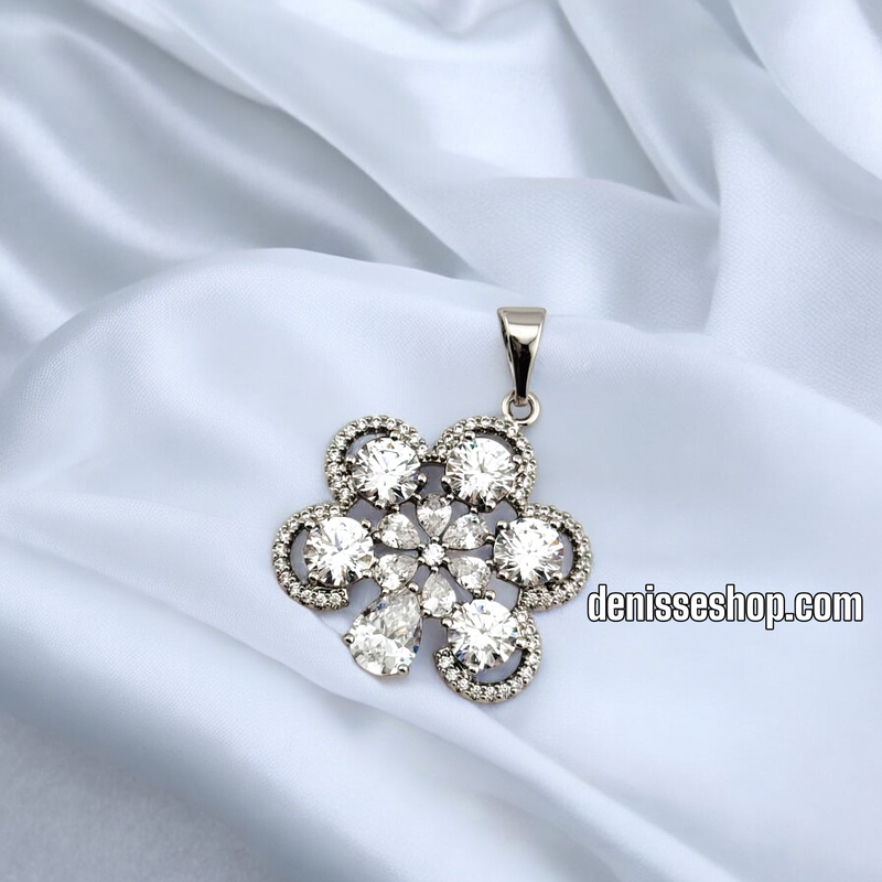 SILVER WOMAN FLOWER PENDANT P644