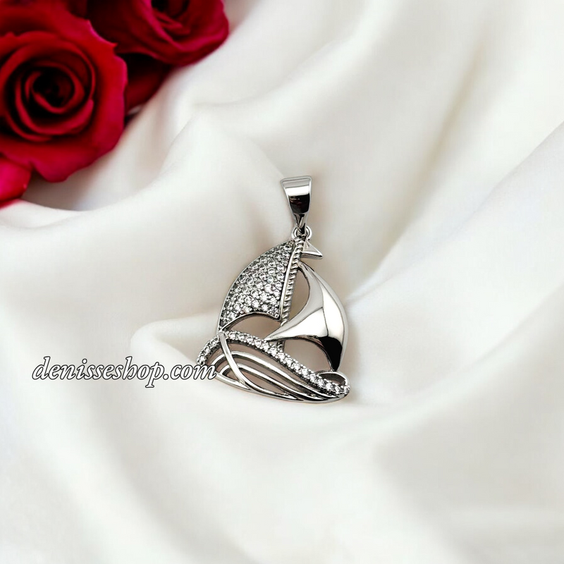 SILVER WOMEN BOAT PENDANT P696